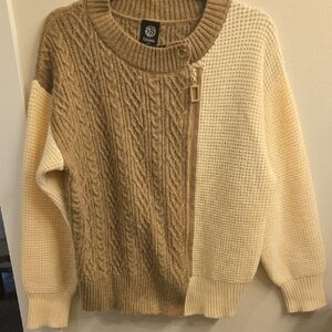 Bobeau Beige and Cream Zip-Up Sweater